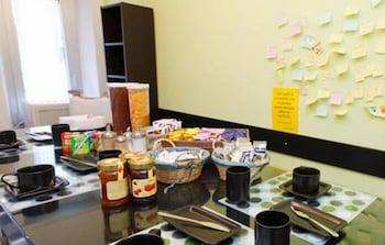 Moai Bed & Breakfast Roma